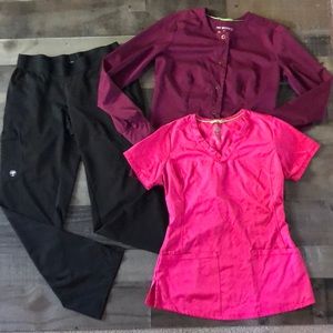 Healing Hands Works Nursing Scrubs Lot